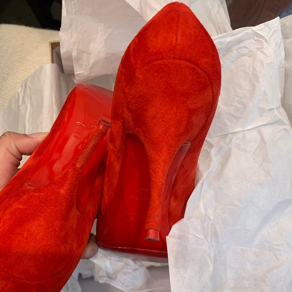 Christian Louboutin Clare Red Suede Veau Velours Pump, Size 42! - Picture 9 of 10